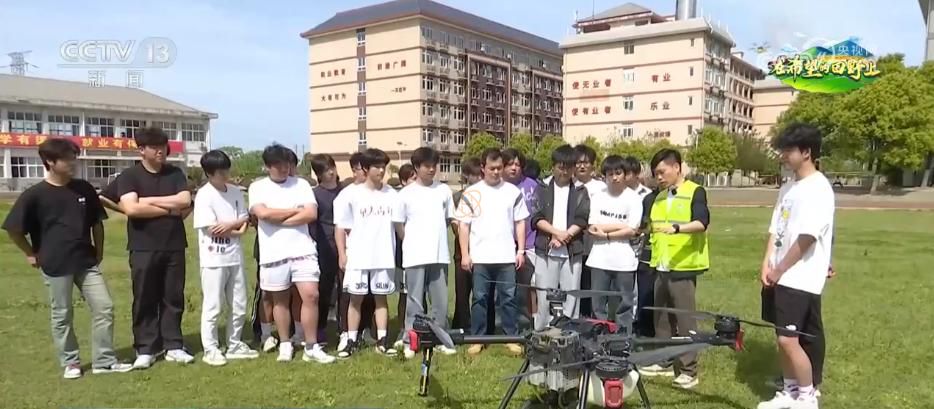 AI模型、“北斗”、物联网……智慧农业成为田间地头新常态(图16) AI模型、“北斗”、物联网……智慧农业成为田间地头新常态(图16)